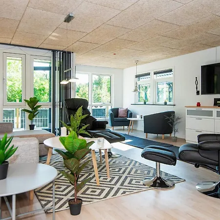 8 Person In Prázdninový dům *