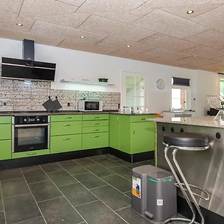 Prázdninový dům 8 Person In Hemmet