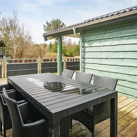 8 Person In Prázdninový dům