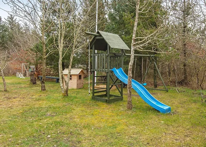 Feriehus 8 Person In